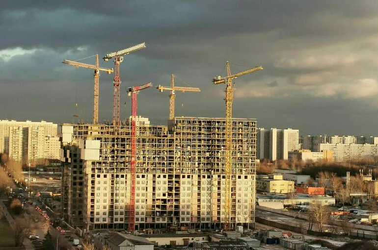 Дети-сироты смогут покупать квартиры в любом городе России