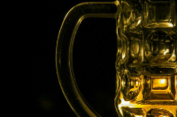 В Белоруссии приняли проект закона о рекламе алкоголя на ТВ в ночное время