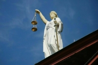 Экс-замминистра обороны Украины обвинили в афере с продуктами для ВСУ