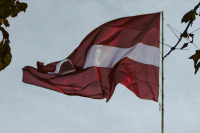 На грани выдворения из Латвии оказались несколько тысяч россиян