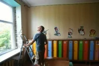 Программу ремонта школ распространят на детские сады
