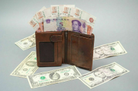 Китайские госбанки начали усиливать ограничения на сделки клиентов из России