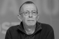 В Москве простились с поэтом Львом Рубинштейном