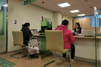 Тосунян заявил, что нужно бороться с навязыванием услуг банками