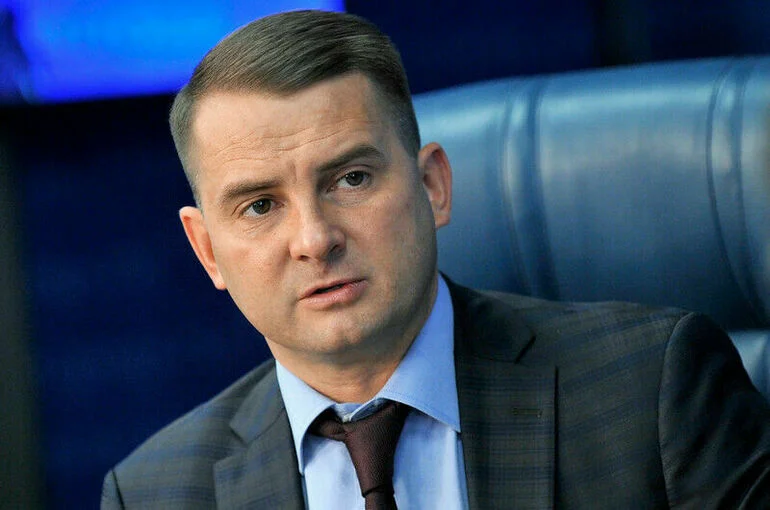Нилов: Для курьеров на электросамокатах должно быть обязательное страхование