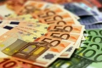 Bloomberg: Изъятие замороженных российских активов не поможет Украине