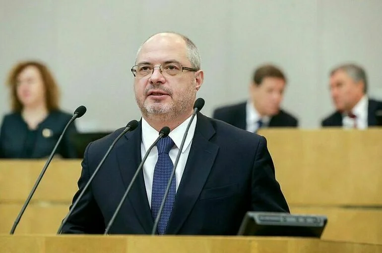 Гаврилов предложил провести конкурс на лучшую альтернативу слову «маркетплейс»