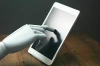 Может ли нейросеть написать диплом за будущих врачей и юристов