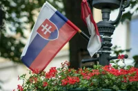 Вице-премьер Словакии призвал начать мирные переговоры по Украине
