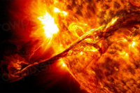 На Солнце произошла мощная вспышка