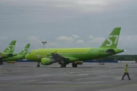 Глава Росавиации обсудил с S7 нарушение в работе двигателей Boeing 737-800
