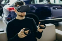 Управлять автомобилем в AR-очках предложили запретить