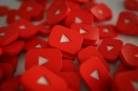 Роскомнадзор потребовал от YouTube разблокировать каналы российских ГТРК