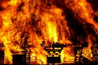 Семья из пяти человек погибла при пожаре в Курганской области