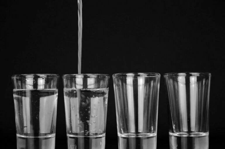 Продажу отдельных партий воды «Джермук» приостановят