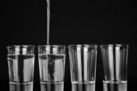 Продажу отдельных партий воды «Джермук» приостановят