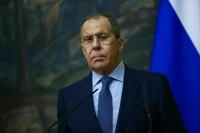 Лавров: Защита прав российских граждан за рубежом остается приоритетом