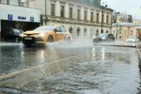 Синоптики прогнозируют лужи в Москве в День защитника Отечества