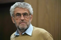 Суд в Москве заочно арестовал Леонида Гозмана* за фейки об армии