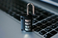 Законопроект о запрете рекламы у иноагентов принят в первом чтении