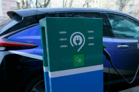 Зарядные станции электрокаров с 2025 года начнут оборудовать российским ПО