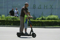 Одиноких родителей защитили от увольнения