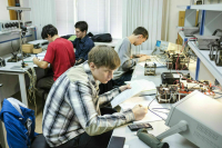 Кабмин увеличил квоты для целевиков в вузах на 2024 год