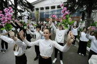 Крым с Россией 10 лет: мост, инвестиции и родной язык