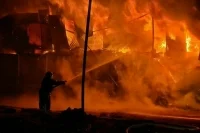 В Самарской области после атаки украинского дрона загорелся нефтезавод