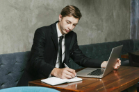 Предприниматели смогут сдавать онлайн всю налоговую отчетность