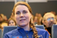 Путин присвоил космонавту Кикиной звание Героя России