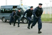 Какой должна быть охрана у губернатора