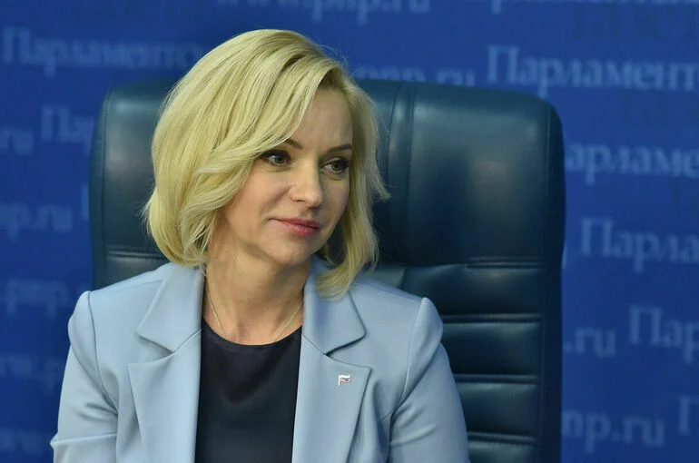 Депутат Казакова рассказала о роли наставника в образовательной сфере