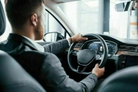 Как работодатель компенсирует сотруднику служебные поездки на личном авто