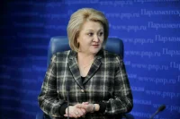 Сенатор Гумерова предупредила об ответственности за пересдачу ЕГЭ