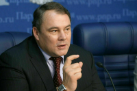 Толстой назвал нежелательным пребывание в России мигрантов с судимостью