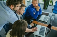 Зарплата в IT-отрасли России в 2,12 раза выше средней по экономике