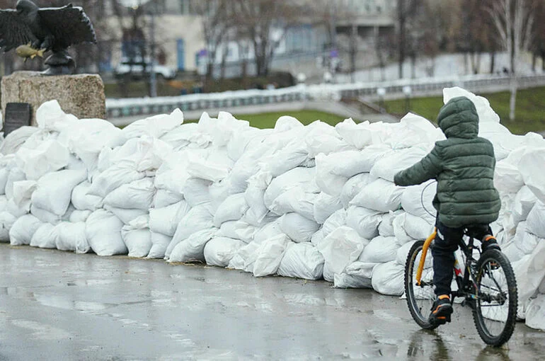 Жителей Кургана призвали немедленно эвакуироваться