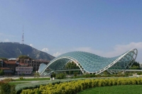 Парламент Грузии одобрил в первом чтении законопроект об иноагентах