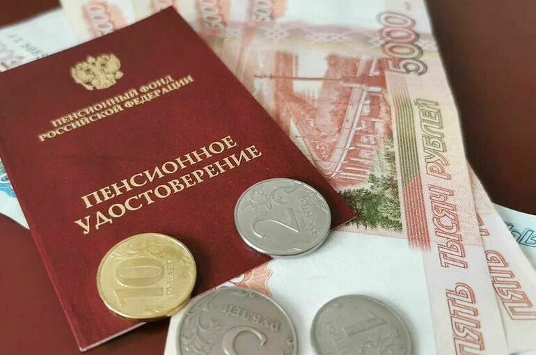 В Тюменской области пенсионерам досрочно выплатят пенсию за апрель