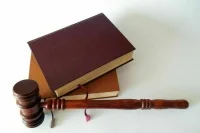 Суд оставил в силе штраф для музыканта Макаревича*