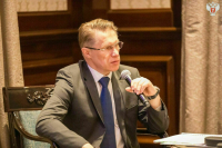 Отечественные разработчики лекарств обсудили вызовы и достижения на встрече с министром