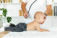 В России планируют создать единый стандарт реабилитации детей до трех лет