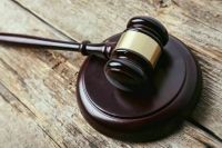 Условно осужденных иностранцев будут высылать из РФ на родину