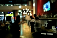 Бары в Петербурге по ночам могут стать безалкогольными