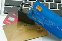 В Генпрокуратуре предложили автоматически блокировать счета мошенников