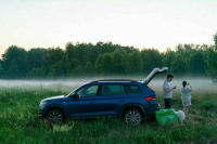 Вдоль дорог России построят больше кемпингов и шиномонтажей