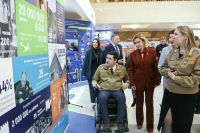 Сенатор Святенко рассказала о помощи волонтеров участникам СВО