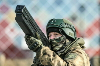 И дрон на лету остановит