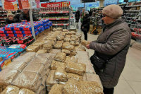 Минпромторг предложил провести эксперимент по маркировке бакалеи    